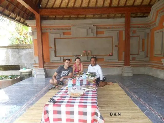 Bali on a bike -dinner at Made's home