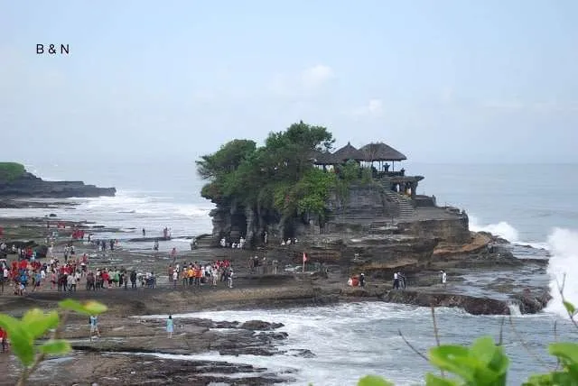 a trip to the spiritual Tenah Lot and Batu Balong in Bali and visit to the Indonesian beaches