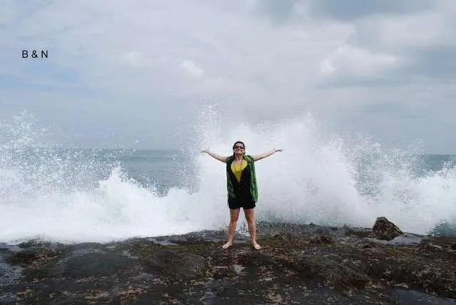 a trip to the spiritual Tenah Lot and Batu Balong in Bali and visit to the Indonesian beaches