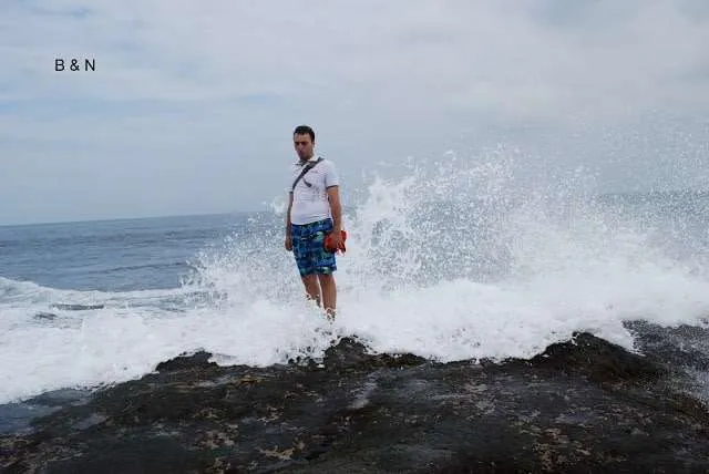 a trip to the spiritual Tenah Lot and Batu Balong in Bali and visit to the Indonesian beaches