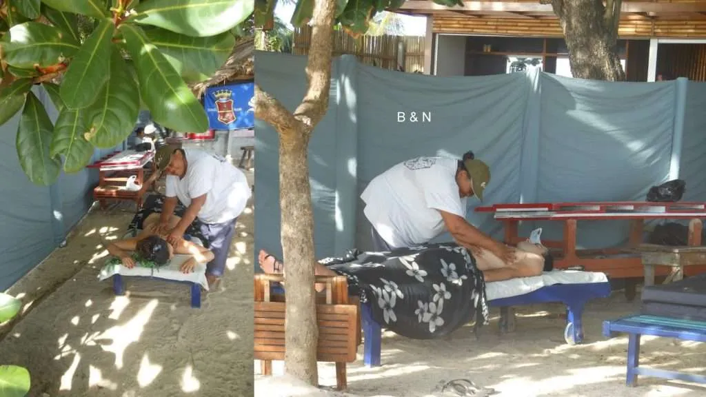 Massage on the Jimbaran beach in Bali