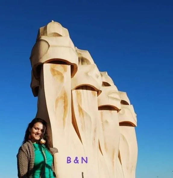 visiting Barcelona in Spain and enjoying food, drinks and Gaudi