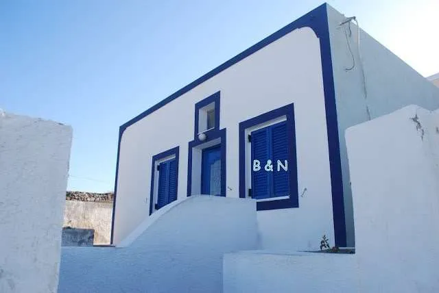 enjoying the white houses of Santorini in Greece