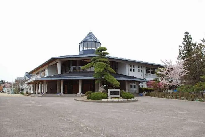 Walking in Matsumoto, Japan