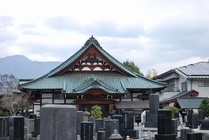 Walking in Matsumoto, Japan itinerary