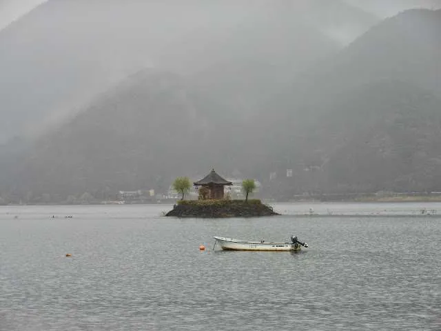 Japan, Mount Fiji, Kawaguchiko lake