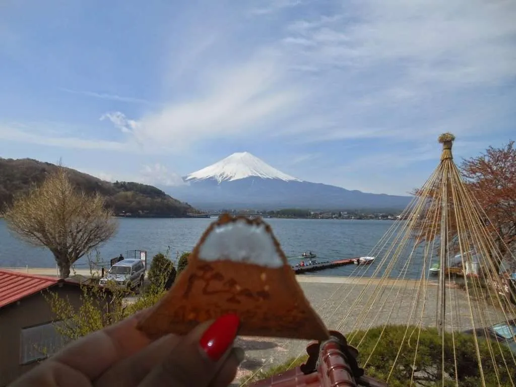 Japan, lake Kawaguchiko, Mount Fuji