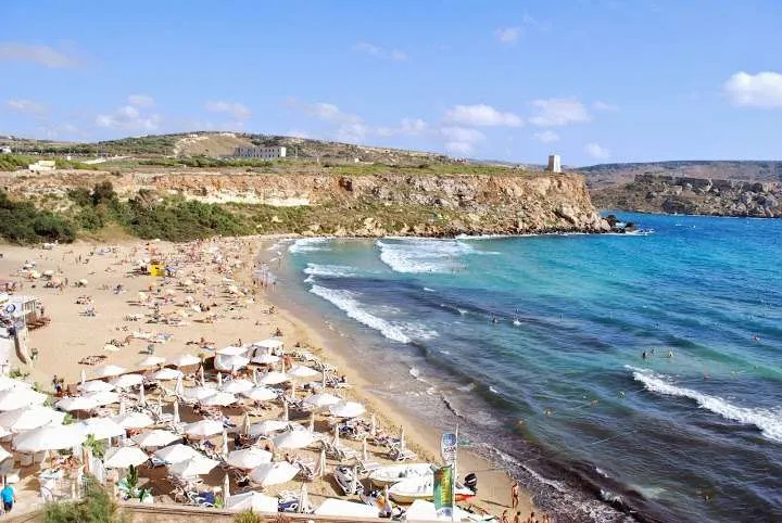 Golden Bay, Malta