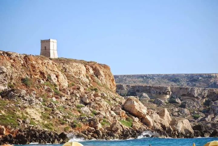Golden Bay, Malta