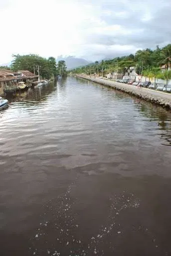 troubles on the road from our trip to Paraty in Brazil