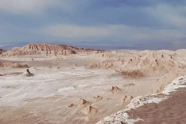 how to experience the area around the Atacama Desert in Chile