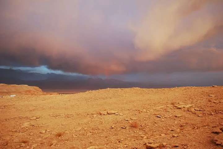 how to experience the area around the Atacama Desert in Chile
