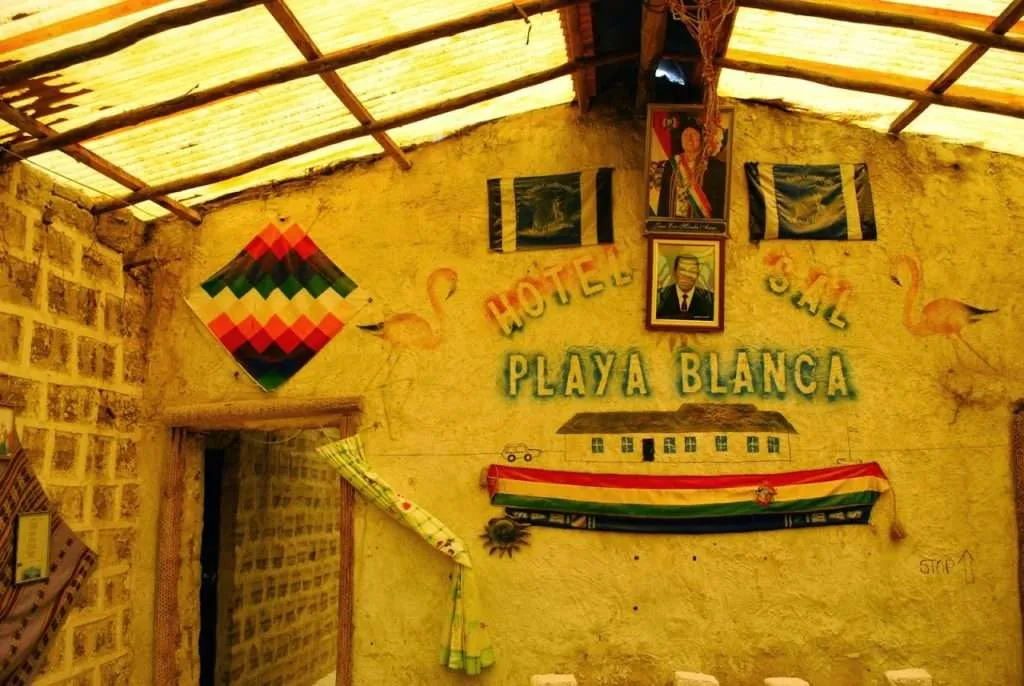 travelers share stories from Salar de Uyuni i Bolivia