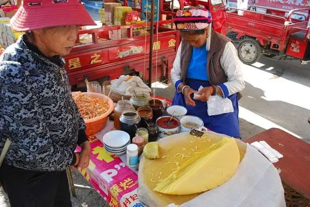 a trip through Yunnan province in China - old city of Dali