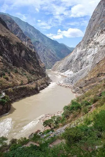 Tiger Leaping Gorge, China