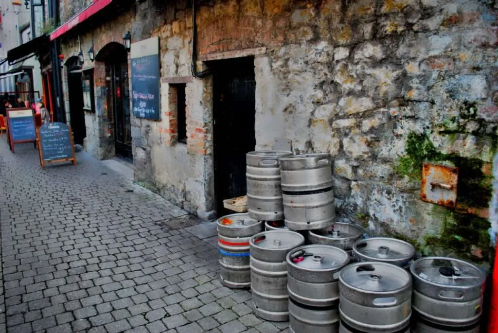 Ирландия, Kilkenny, улици и кегове