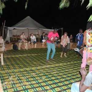 Everybody dance!