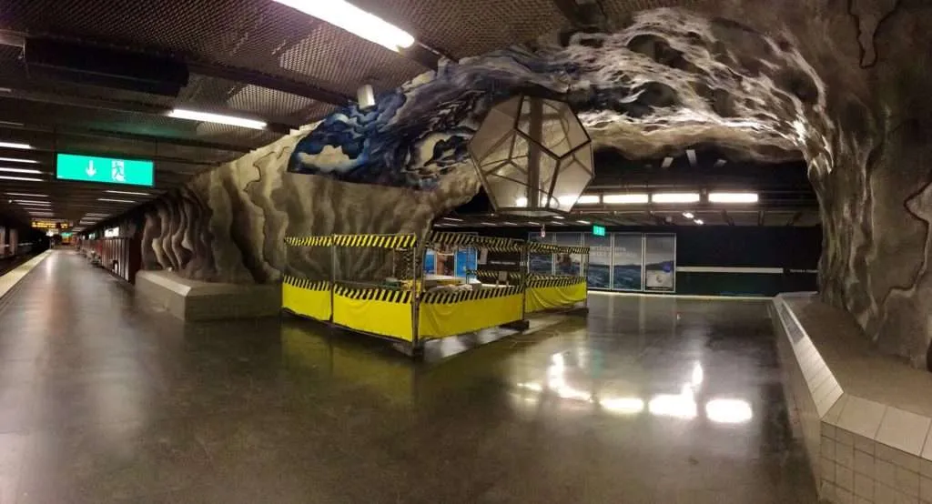 Tekniska HΓΆgskolan subway station, Stockholm Tunnelbana