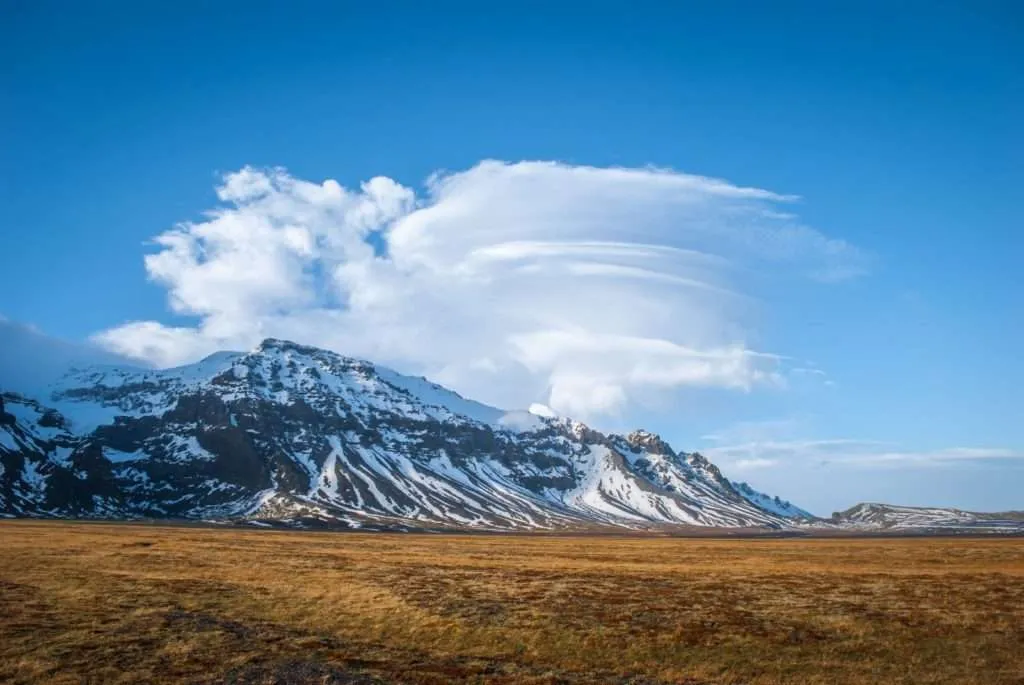 Iceland, road trip, places to visit, guide, mountain