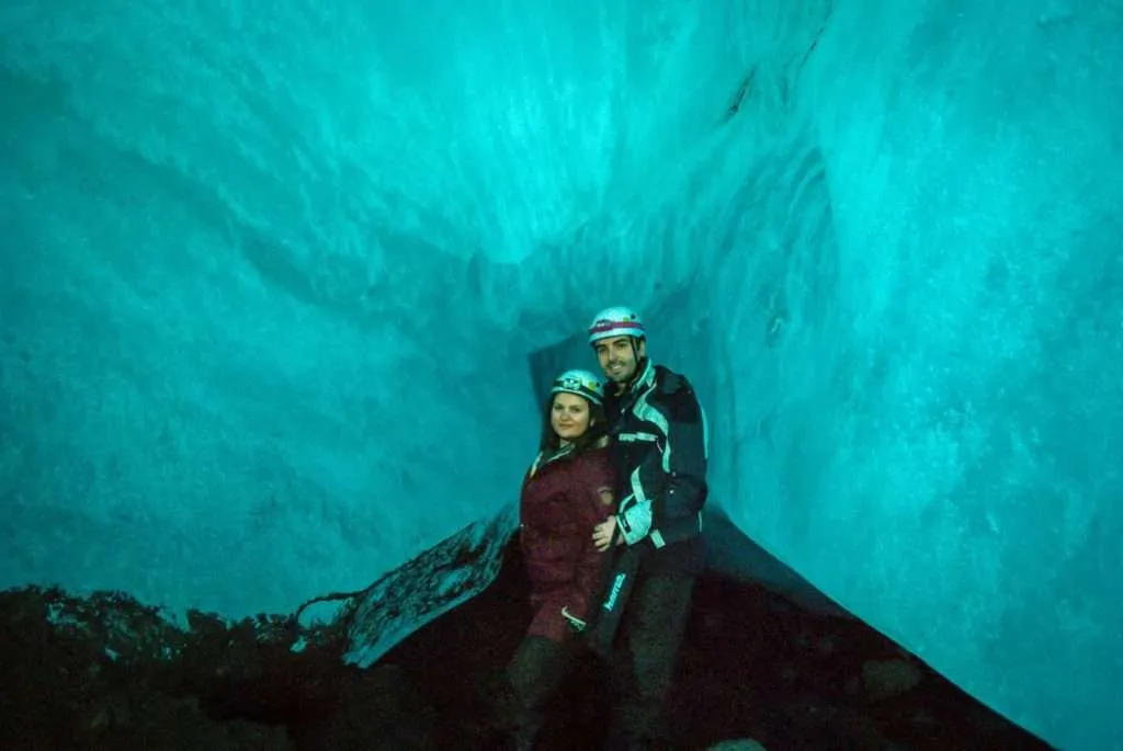 Iceland, road trip, places to visit, guide, Vatnajökull, ice caving, hiking