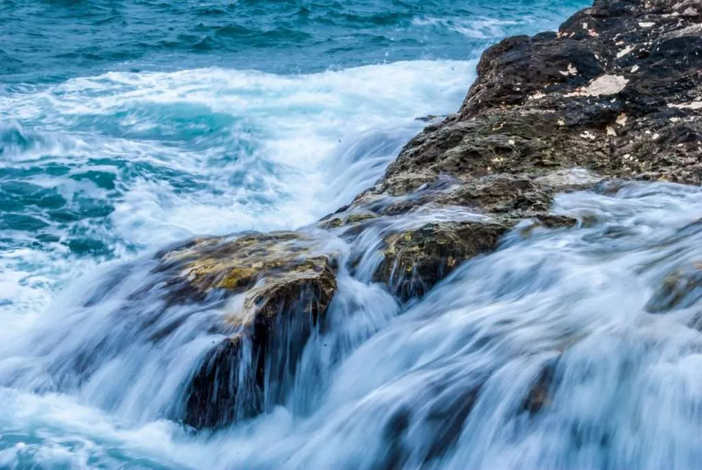 Traveling to Bulgaria, Tyulenovo, Kavarna - kayaking, boat trip, caves, walks, hiking, views, photography and hospitality, traditions in northern Black sea.