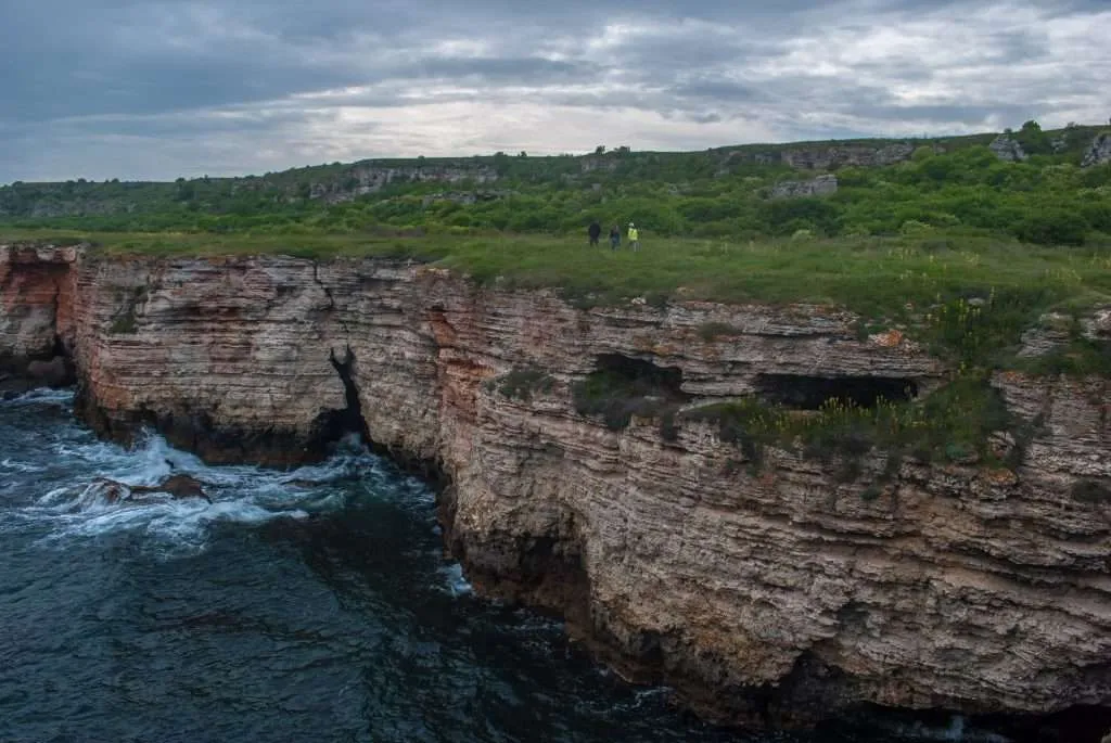 Traveling to Bulgaria, Tyulenovo, Kavarna - kayaking, boat trip, caves, walks, hiking, views, photography and hospitality, traditions in northern Black sea.