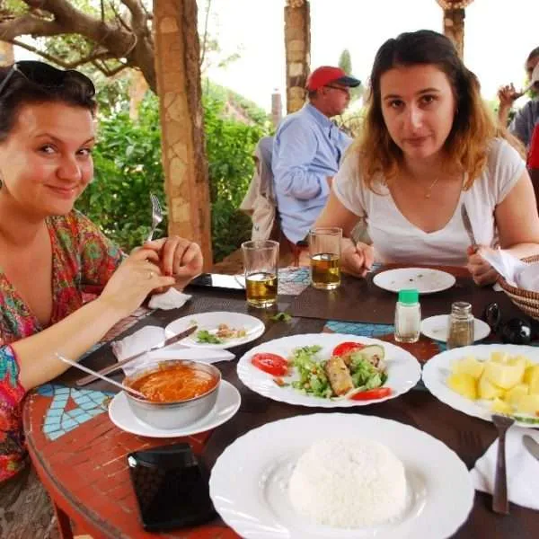 Travel to Senegal - Popenguine beach, Toubab Diallao arts village