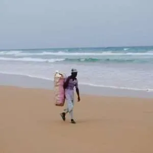 Travel to Senegal - Pink lake (Lac Rose), rally Dakar finish, off-road, Goree island, Dakar at night