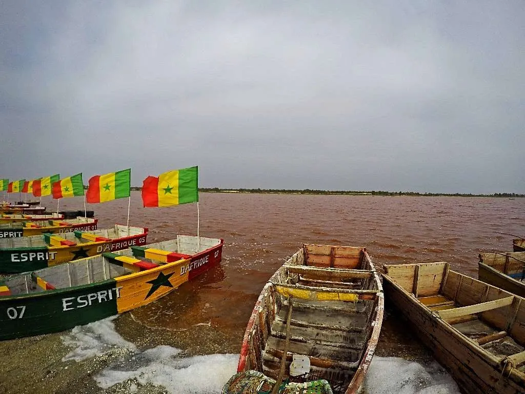 Travel to Senegal - Pink lake (Lac Rose), rally Dakar finish, off-road, Goree island, Dakar at night