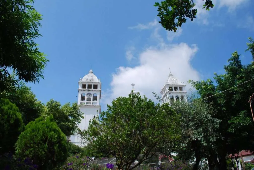 The cathedral and the park in Juayua village, Ruta de las Flores, El Salvador