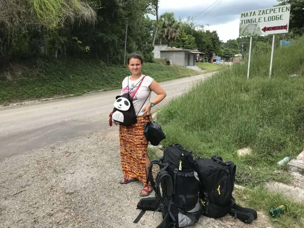 Waiting on a crossroad in Guatemala for the second bus to Tikal ruins