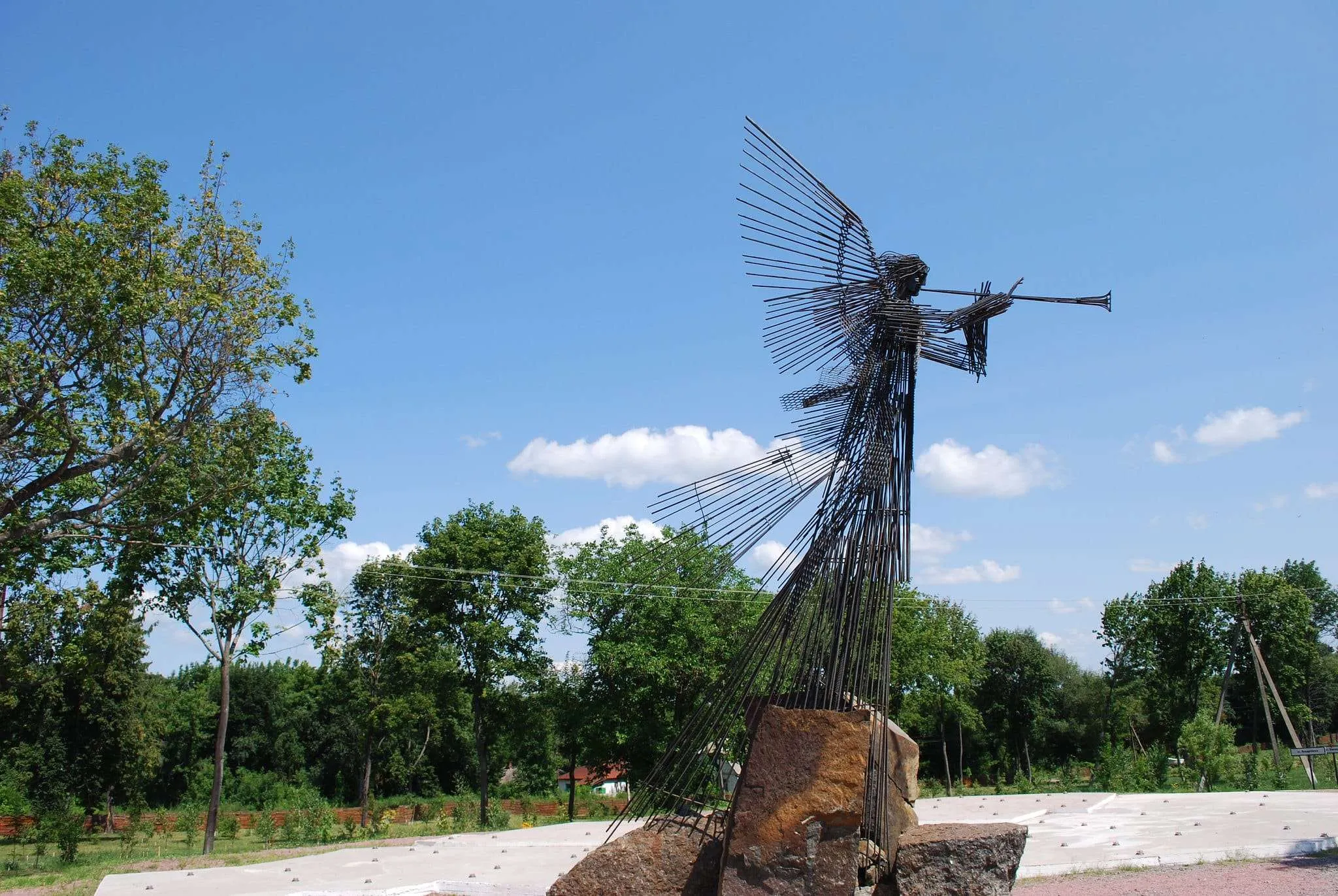 Tour Chernobyl - visit Pripyat, the Power Plant, 10km and 30km exclusion zone