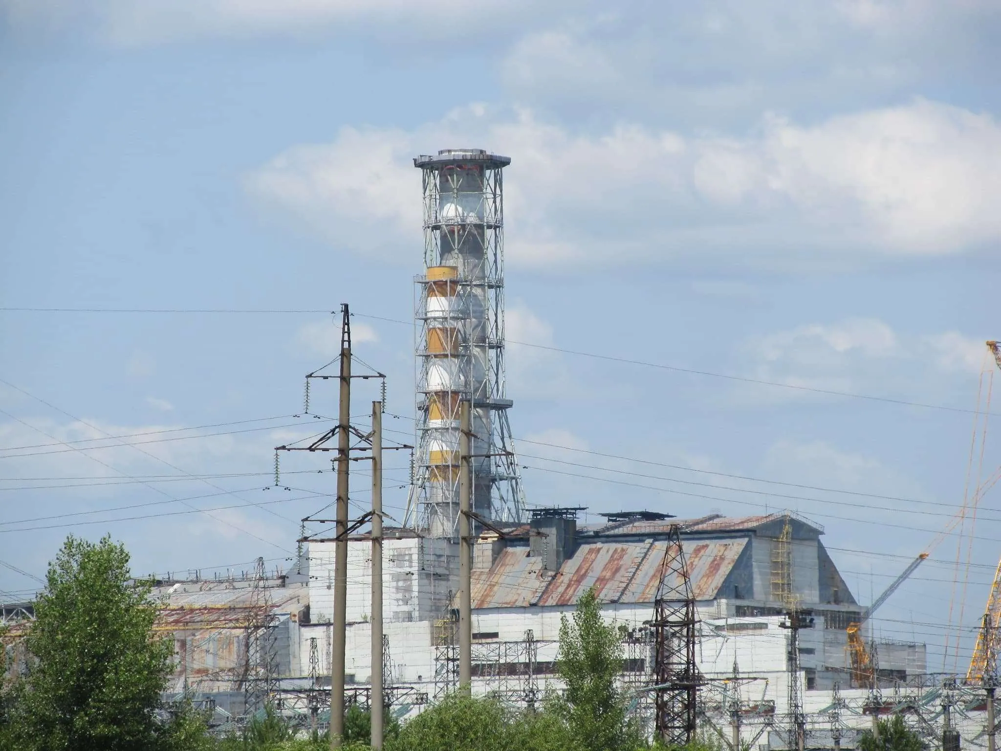 Tour Chernobyl - visit Pripyat, the Power Plant, 10km and 30km exclusion zone