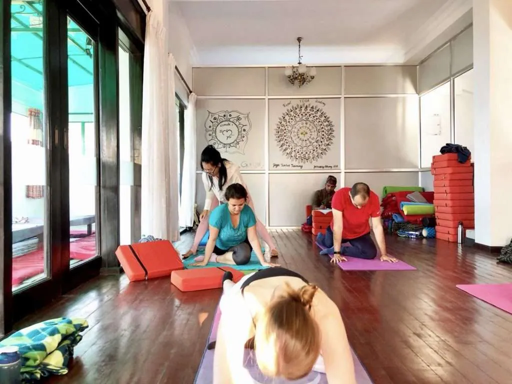 A month of yoga in Nepal - where locals and yogis meet