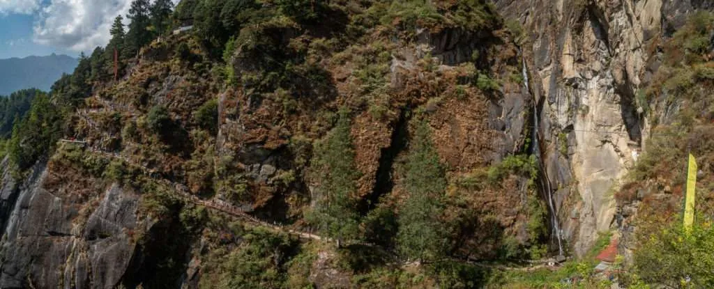 Hiking to Tiger's Nest in Bhutan, panorama