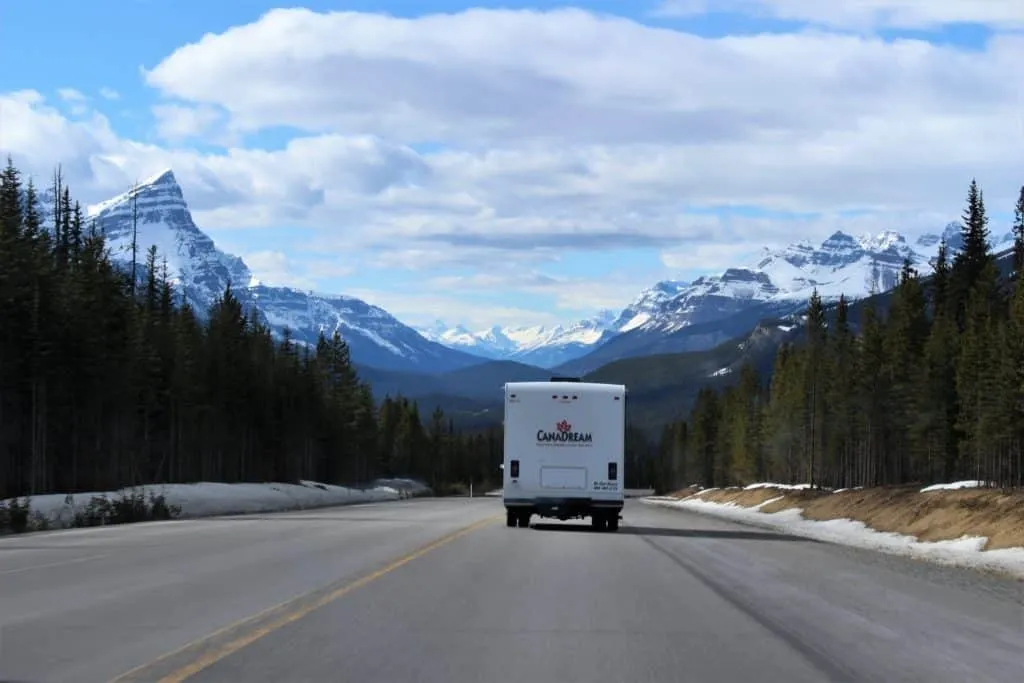 The Magic of Traveling: What It's Like to Live In An RV guest post