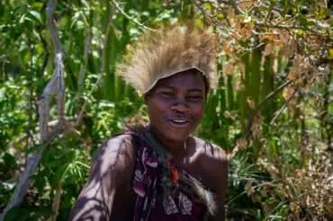 Meet Hadzabe tribe and Datoga tribe at Lake Eyasi, Tanzania!