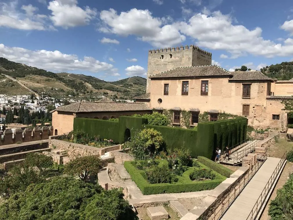 Road trip in Andalusia, travel in Southern Spain - itinerary, places to visit and places to stay in Granada, Alhambra