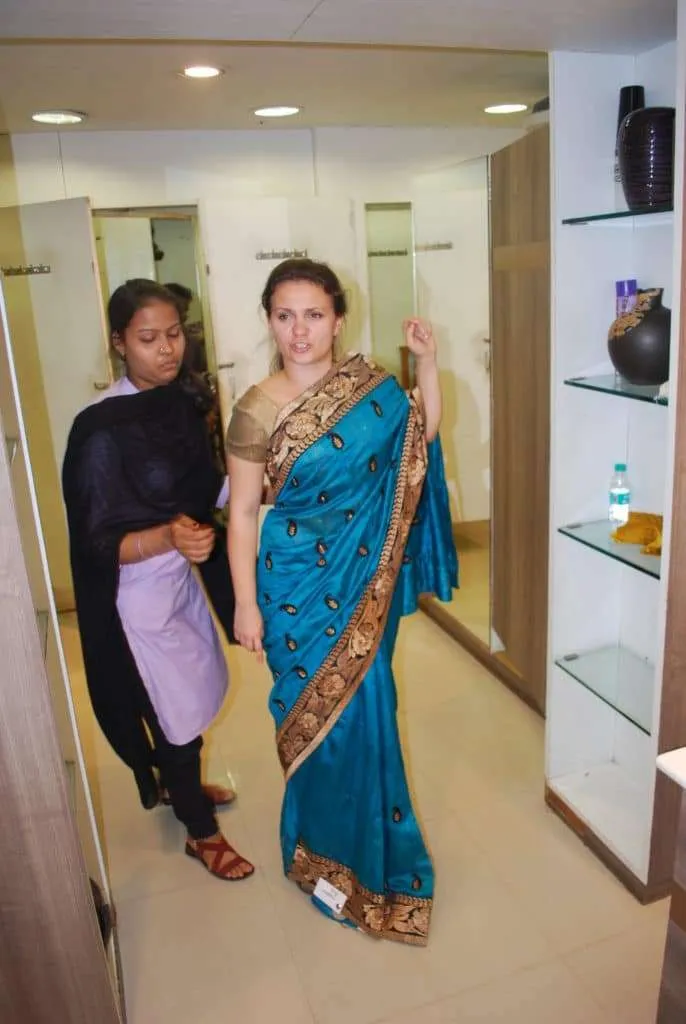 Welcome to India, shopping for sari in Bangalore