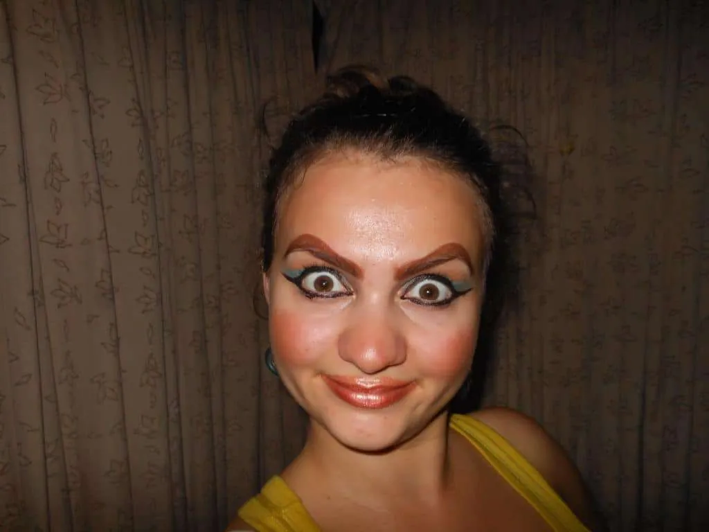 Travel to India, Bistra went crazy with Indian make-up