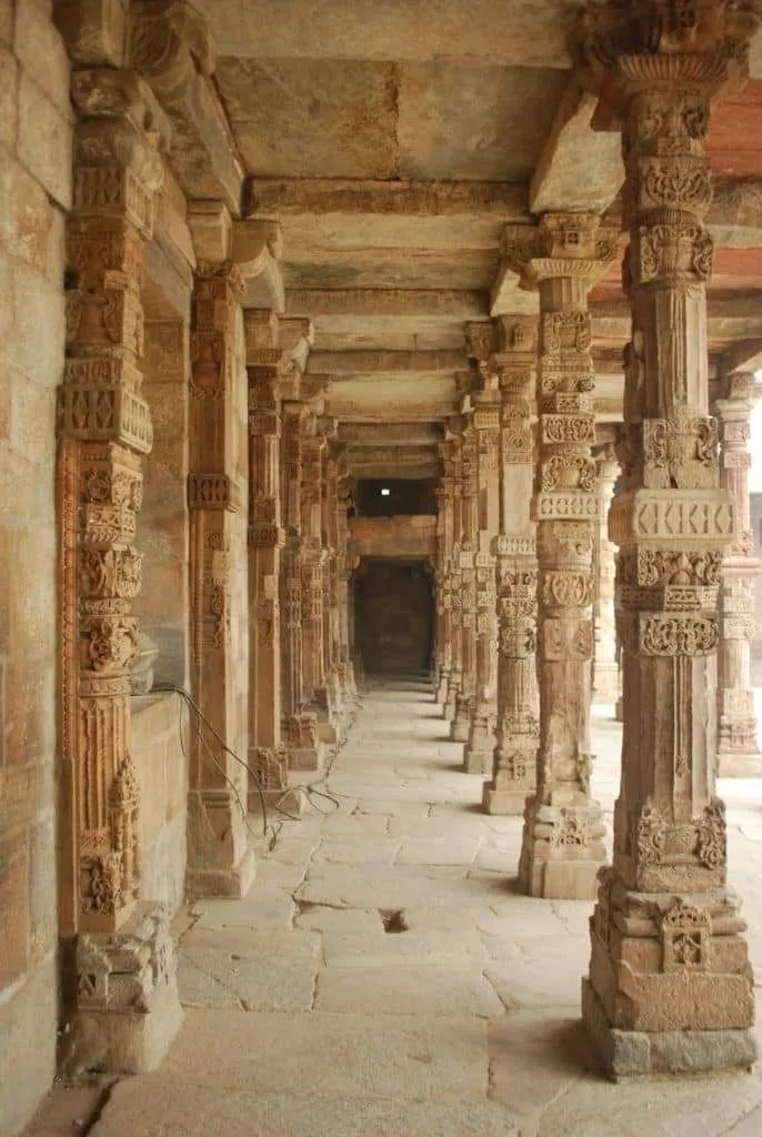 Travel to India, city tour of Delhi