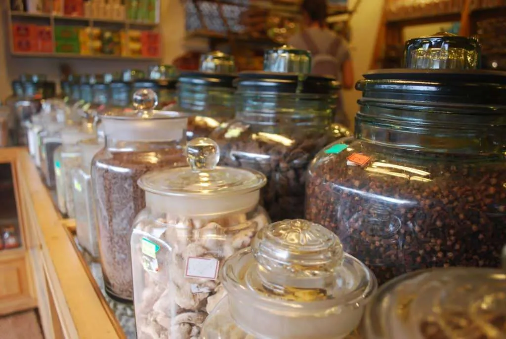 India travel, spices in Fort Kochi