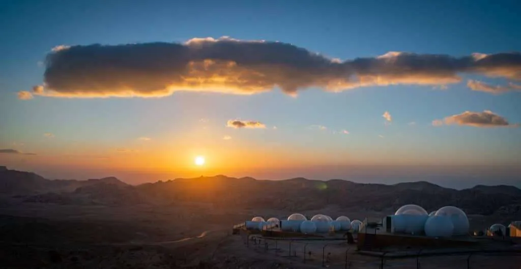 Jordan, Bubble Luxotel Petra at sunset