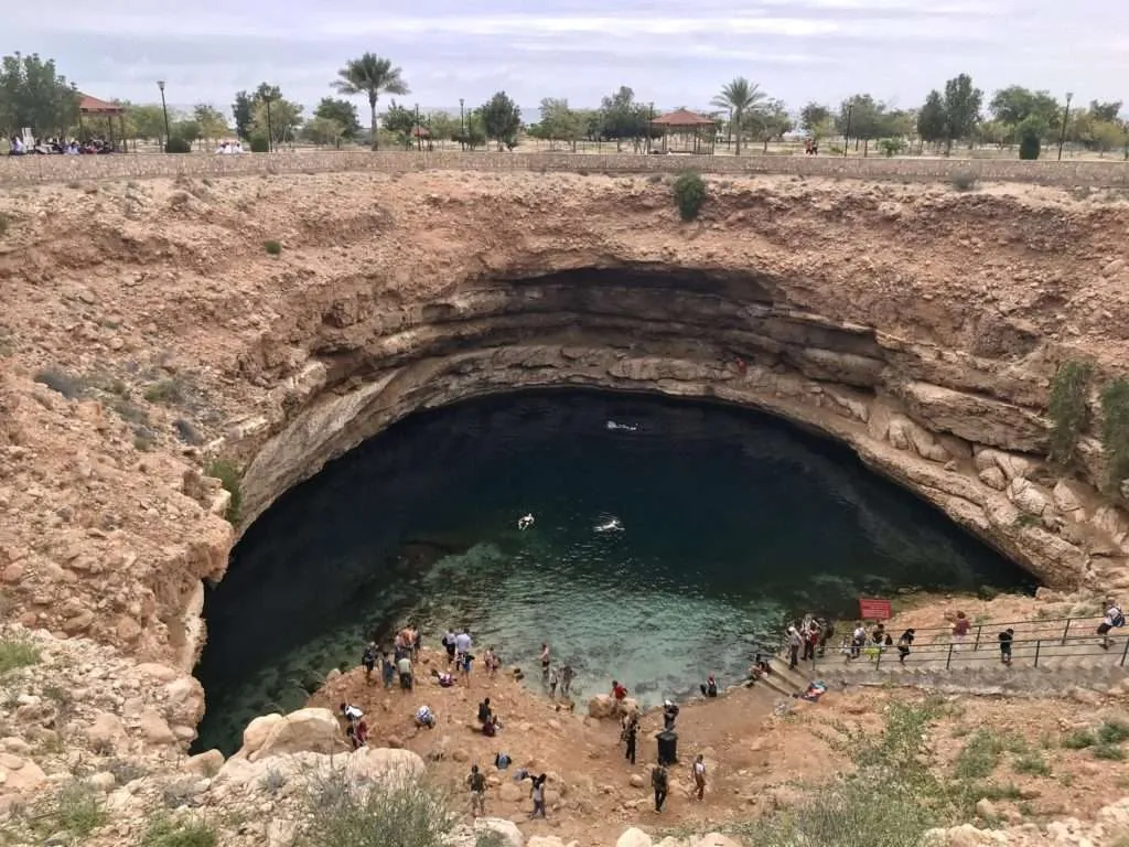Beautiful places to visit in Oman, Bimmah Sinkhole (Hawiyat Najm Park)