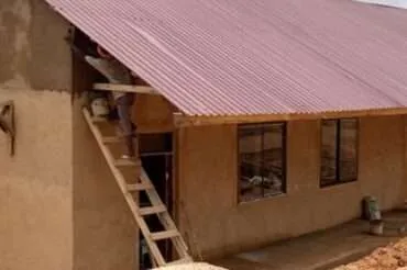 Let’s help a school in Tanzania!