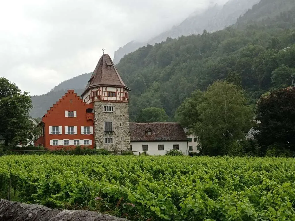A day trip in Liechtenstein, the Red House