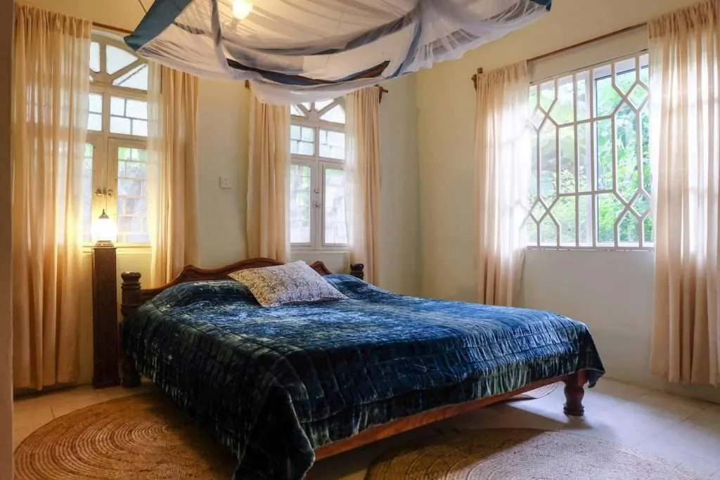 AirBnb Zanzibar 2.4