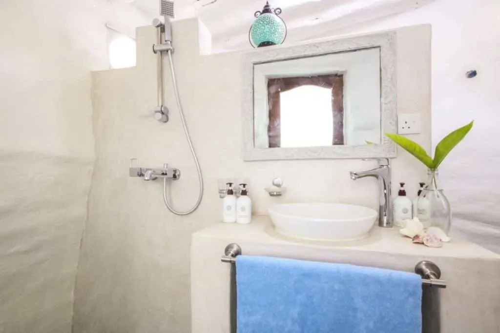 Airbnb Zanzibar 5.3