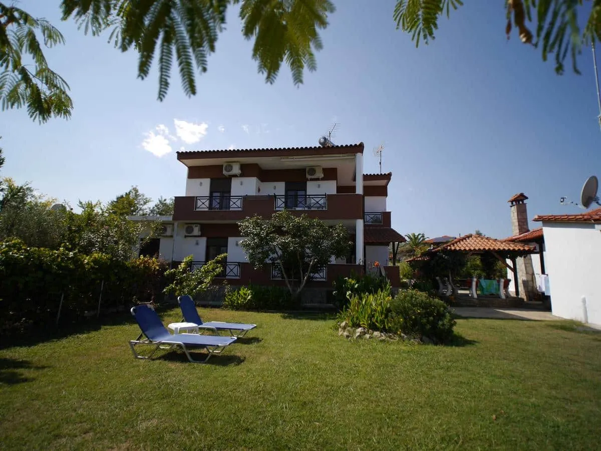 Accommodation in Halkidiki, Greece: Vourvouru
