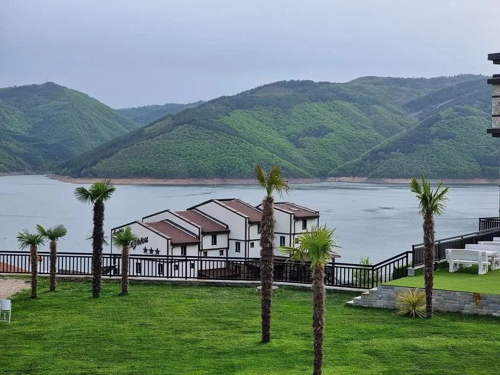 Aparthotel Seasons, Kardjali dam, Bulgaria